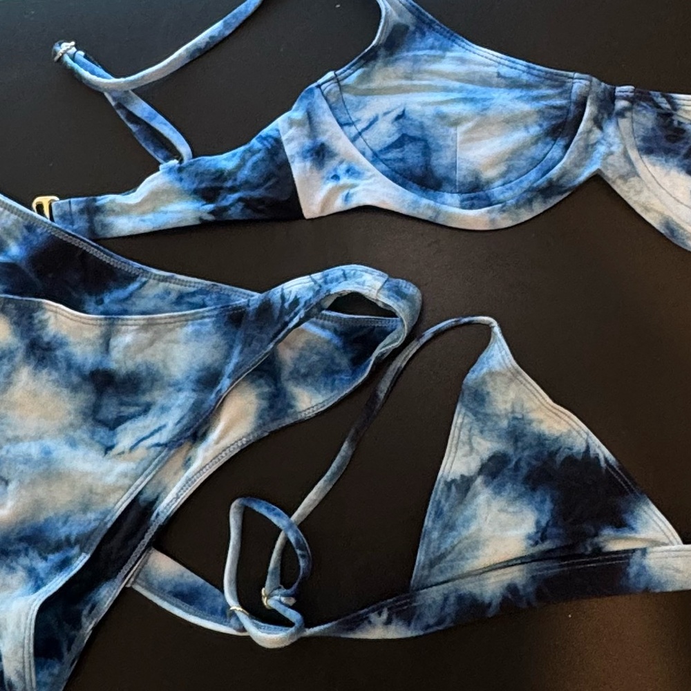 3 piece bikini tie dye “salty bikini x Claudia”